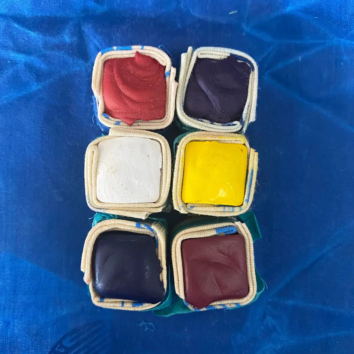 Beam - Handmade Watercolours - Mixing 6 Paintstone Bundle - Set of 6 Colours - Image 3