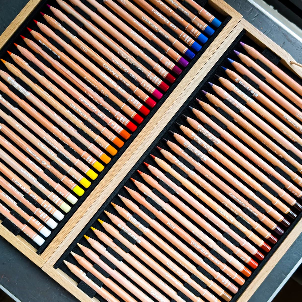 Caran d'Ache - Luminance 6901 - Set of 100 Colour Pencils in a Wooden Storage Case - Image 5