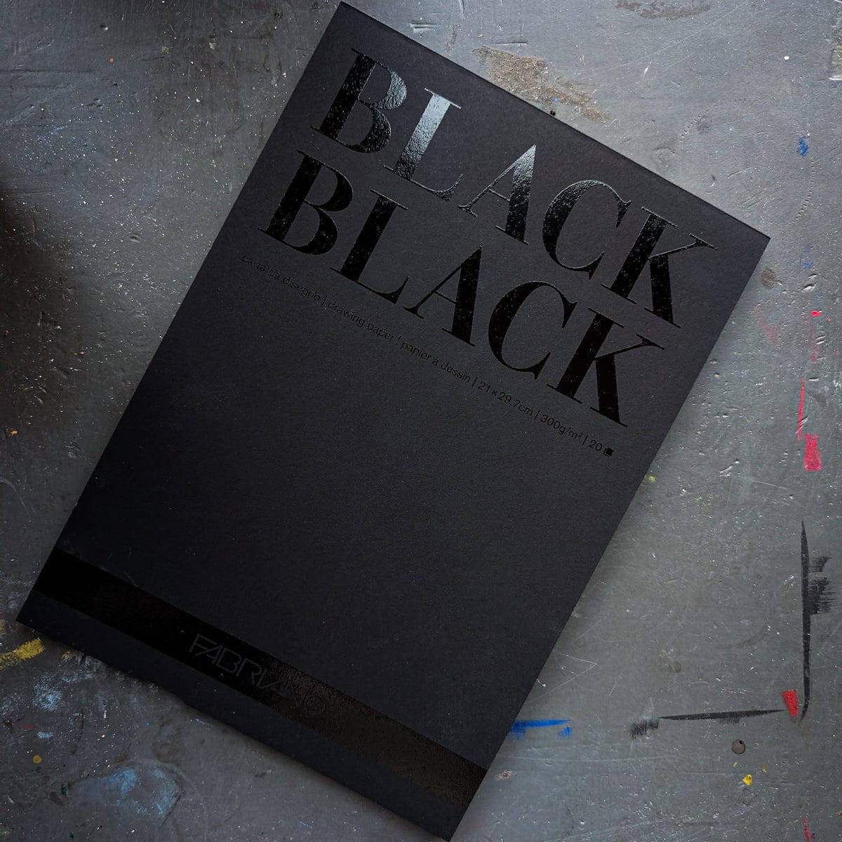 Fabriano - Black Black Drawing Paper - 21x29.7cm Pad
