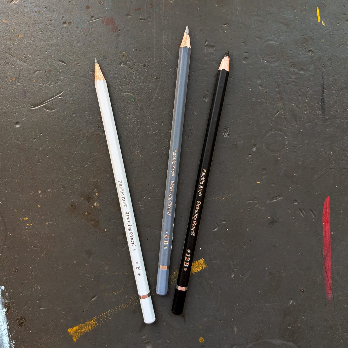 Pacific Arc - Drawing Pencils - Set of 12 - Soft - Image 3