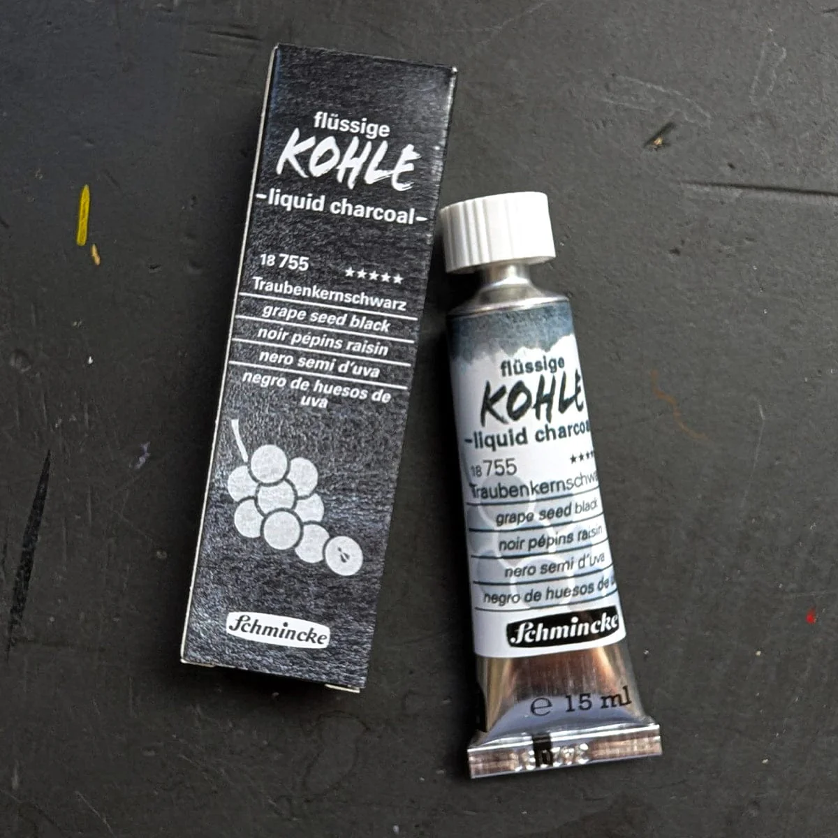 Schmincke - Liquid Charcoal - 15mL Tubes - Image 3