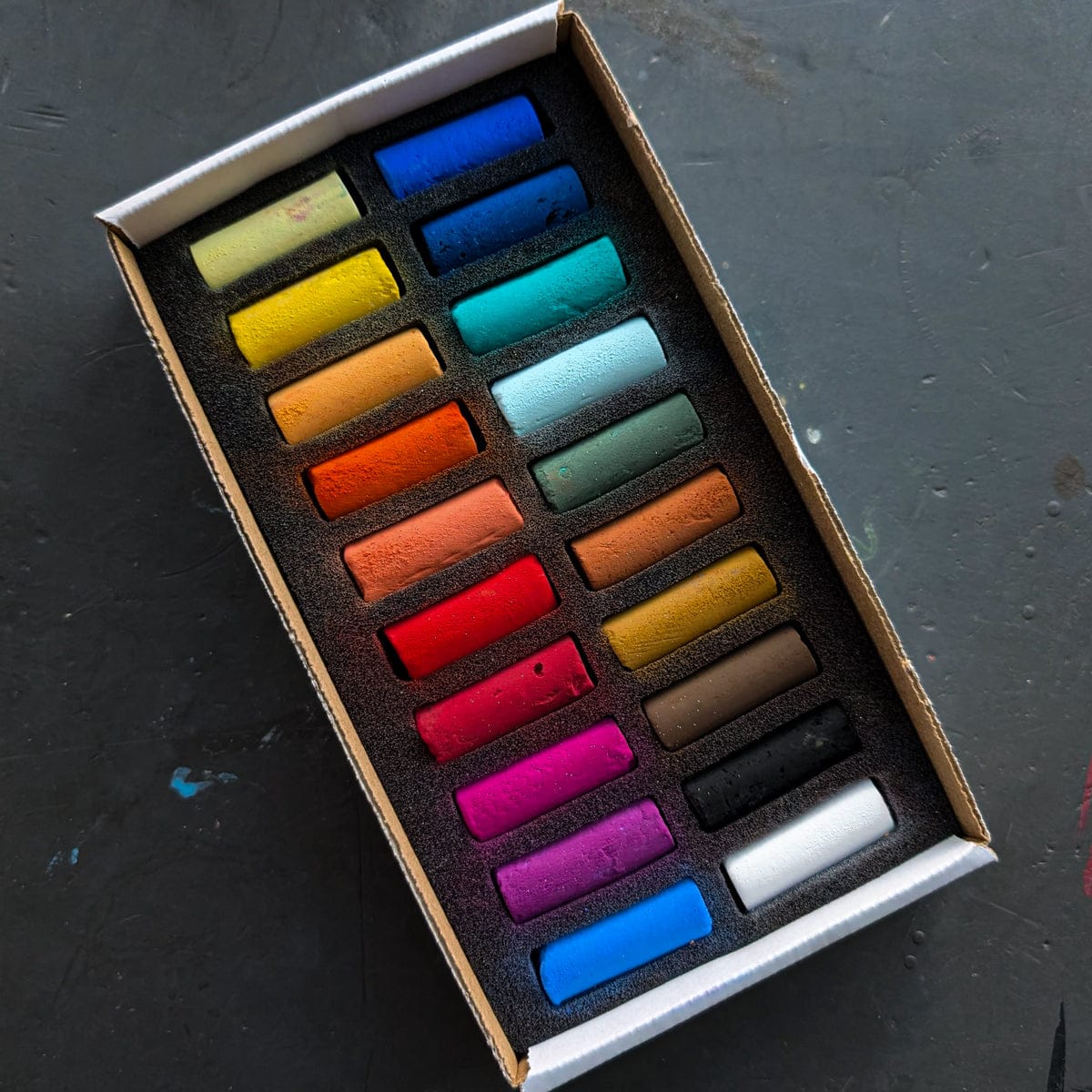 Sennelier - Extra Soft Pastels - Introductory Set - 20 Half Sticks - Image 2