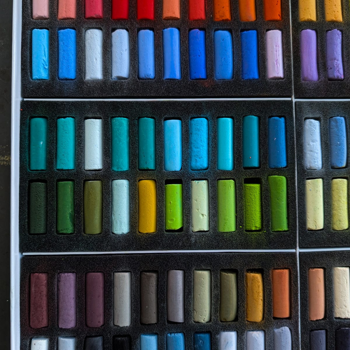 Sennelier - Extra Soft Pastels - Paris Collection - 120 Half Sticks - Image 3