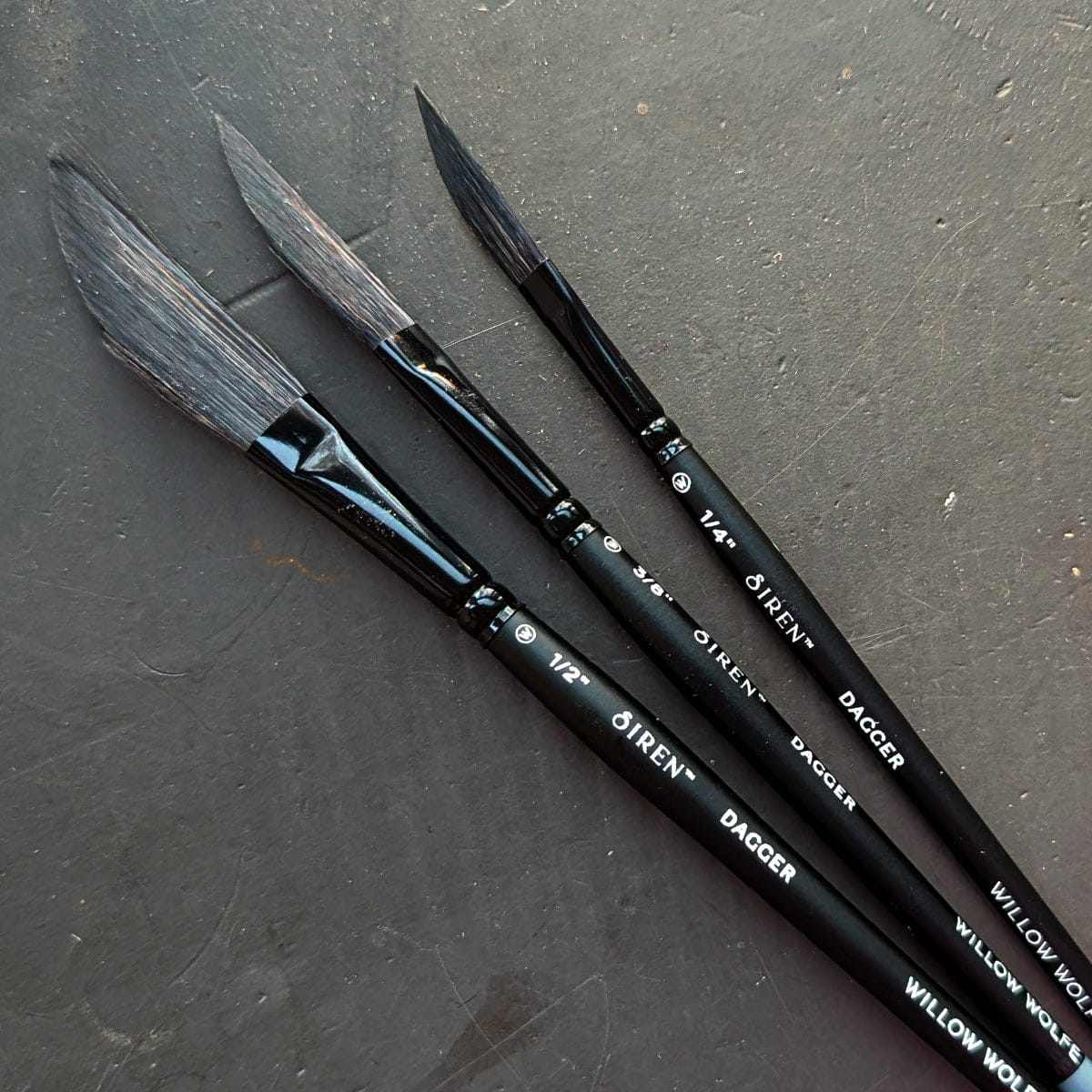 Willow Wolfe - Siren Artist Brushes - Series 1100 - Daggers