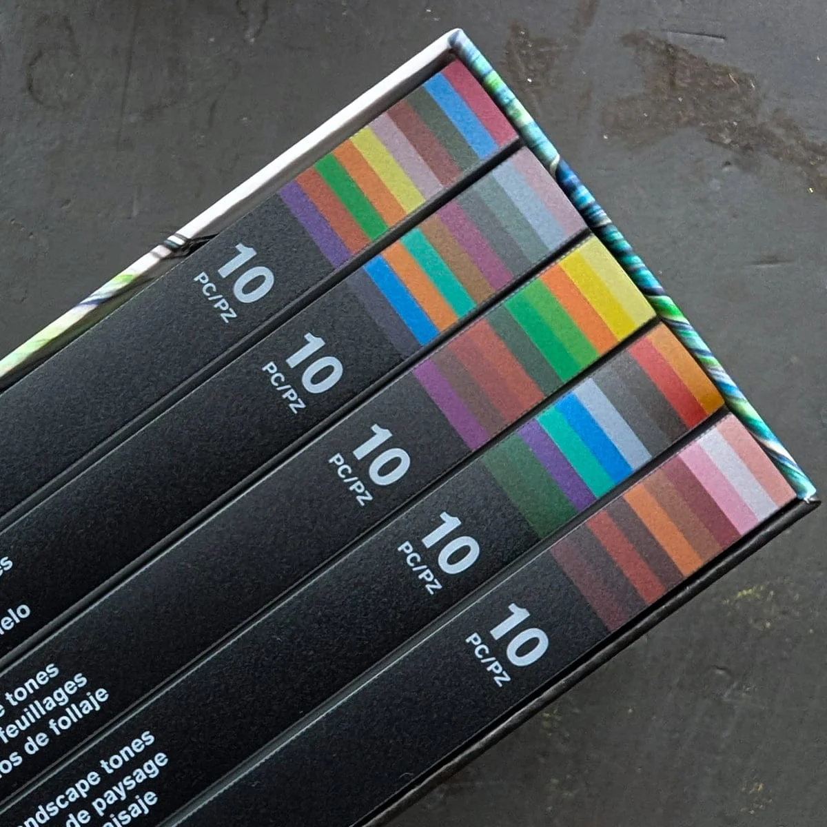 Winsor & Newton - Studio Collection - Watercolour Pencils - 50 Piece Drawer Set